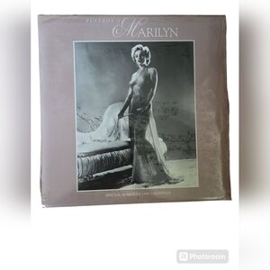 PLAYBOY'S MARILYN SPECIAL 16 MONTH 1992 CALANDER